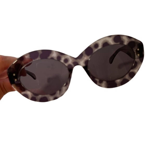 NWT ALAIA Grey/Grey Oval Shape 52mm Designer Sunglasses - Picture 9 of 10